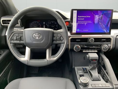 New 2025 Toyota Tacoma TRD Off-Road AWD/4WD image 15