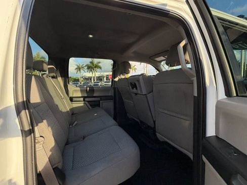 Used 2019 Ford F250 XLT w/ FX4 Off-Road Package AWD/4WD image 15