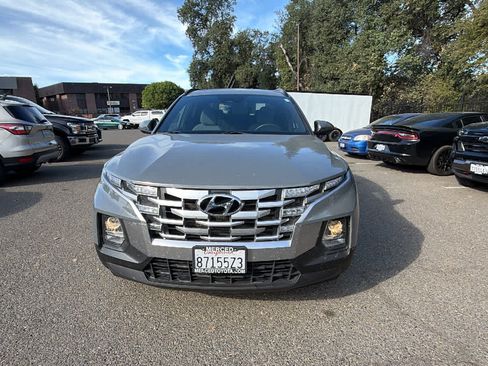 Used 2022 Hyundai Santa Cruz SEL w/ Activity Package FWD image 2