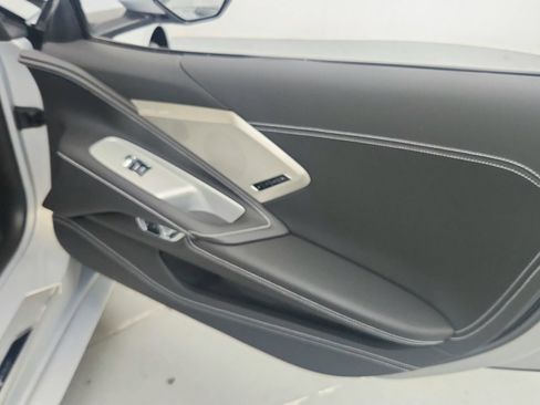 Used 2023 Chevrolet Corvette Stingray Premium Cpe w/ Z51 Performance Package RWD image 17