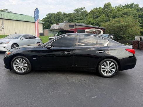 Used 2016 INFINITI Q50 3.0t Premium w/ Driver Assistance Package RWD image 8