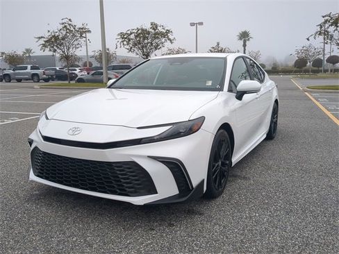 Certified 2025 Toyota Camry LE image 8