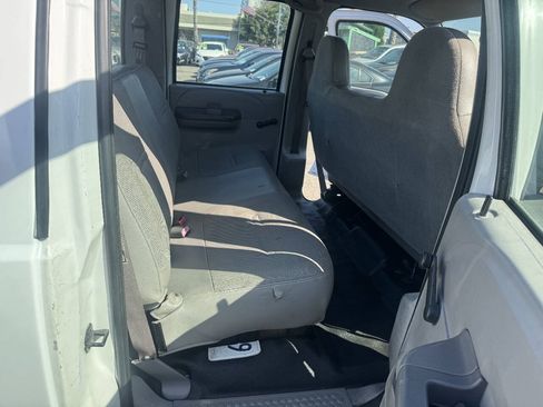 Used 2001 Ford F350 XL RWD image 8