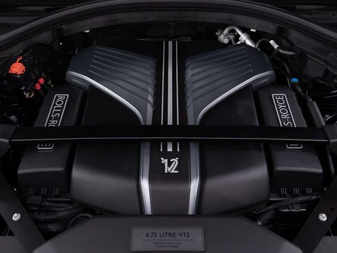 New 2026 Rolls-Royce Cullinan Black Badge image 58