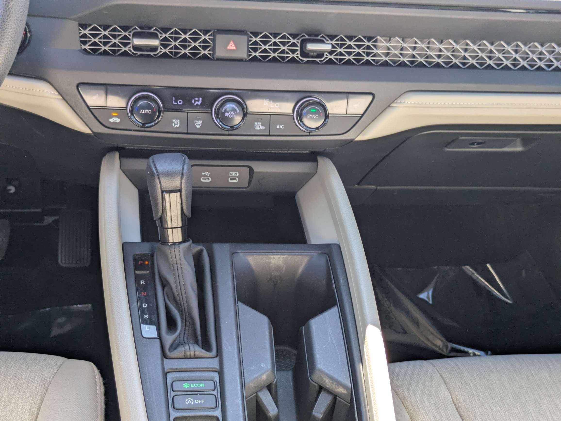 Certified 2024 Honda Accord EX image 25