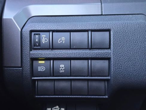 Used 2024 Toyota Tacoma SR5 RWD image 11