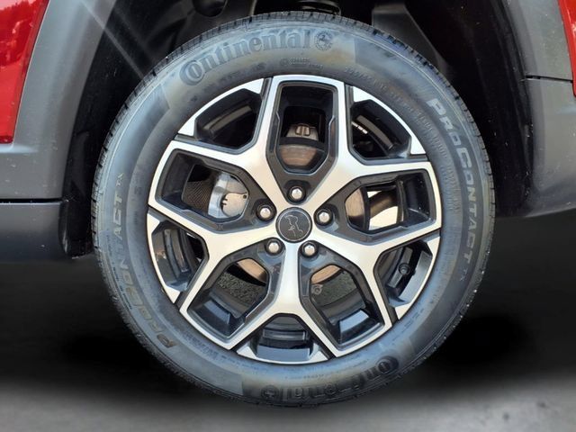Used 2025 Jeep Compass Limited AWD/4WD image 8