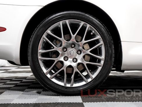 Used 2010 Lexus SC 430 Convertible image 9