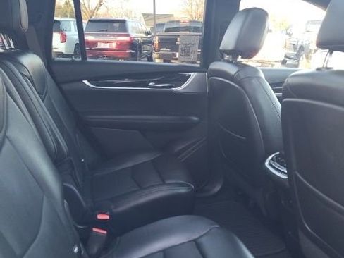 Used 2020 Cadillac XT6 Premium Luxury image 20