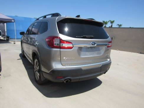Used 2020 Subaru Ascent Limited w/ Popular Package #2A AWD/4WD image 4