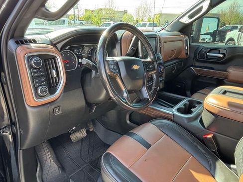 Used 2021 Chevrolet Silverado 3500 High Country AWD/4WD image 15