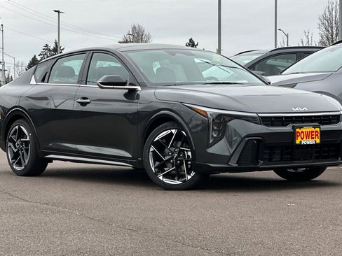 New 2026 Kia K4 GT-Line image 2