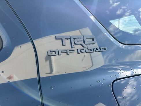 Used 2025 Toyota 4Runner TRD Off-Road AWD/4WD image 9