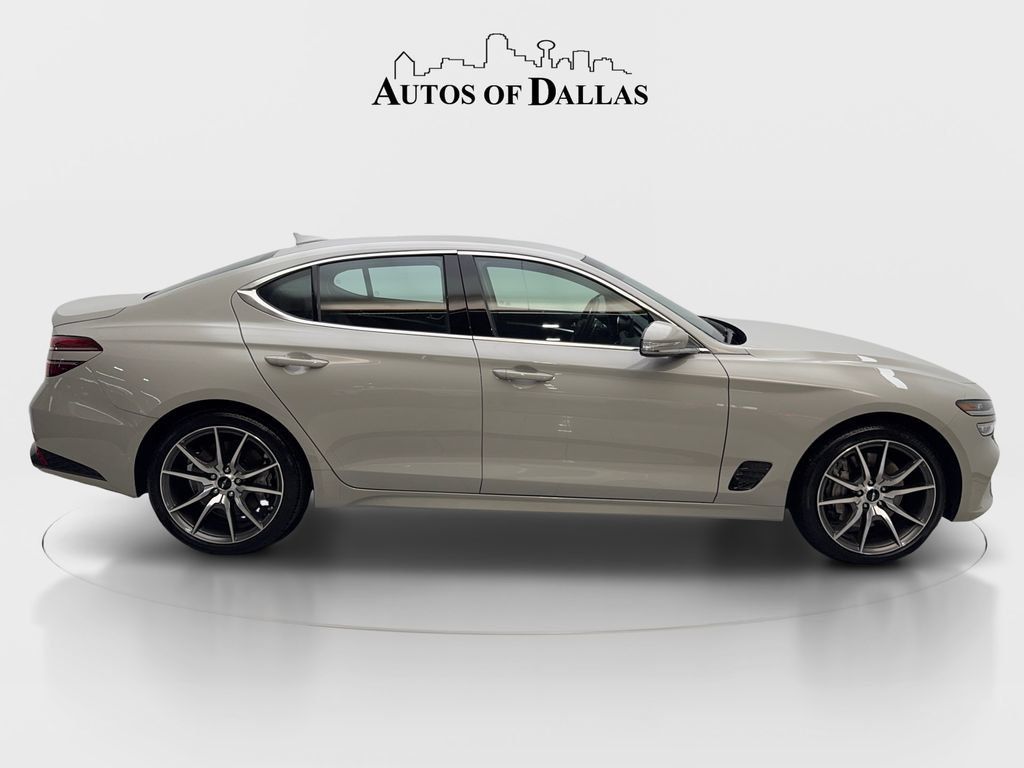 Used 2026 Genesis G70 2.5T RWD image 5