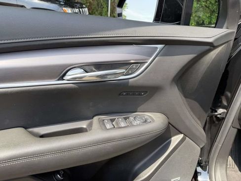 Certified 2024 Cadillac XT6 Luxury w/ LPO, Floor Liner Package AWD/4WD image 16