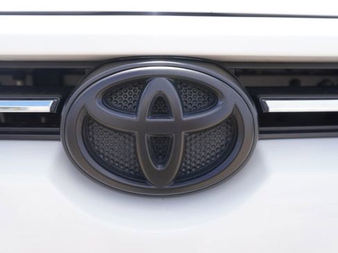 Used 2024 Toyota 4Runner TRD Off-Road image 29