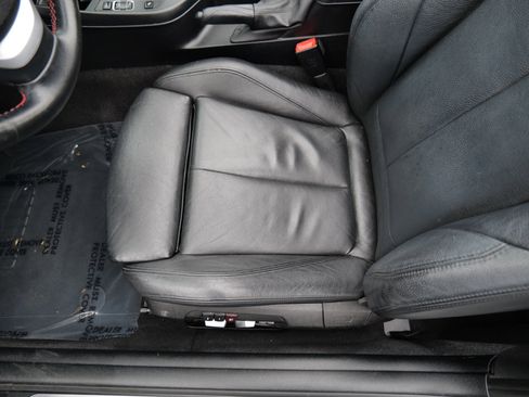 Used 2017 BMW 230i xDrive Convertible image 16