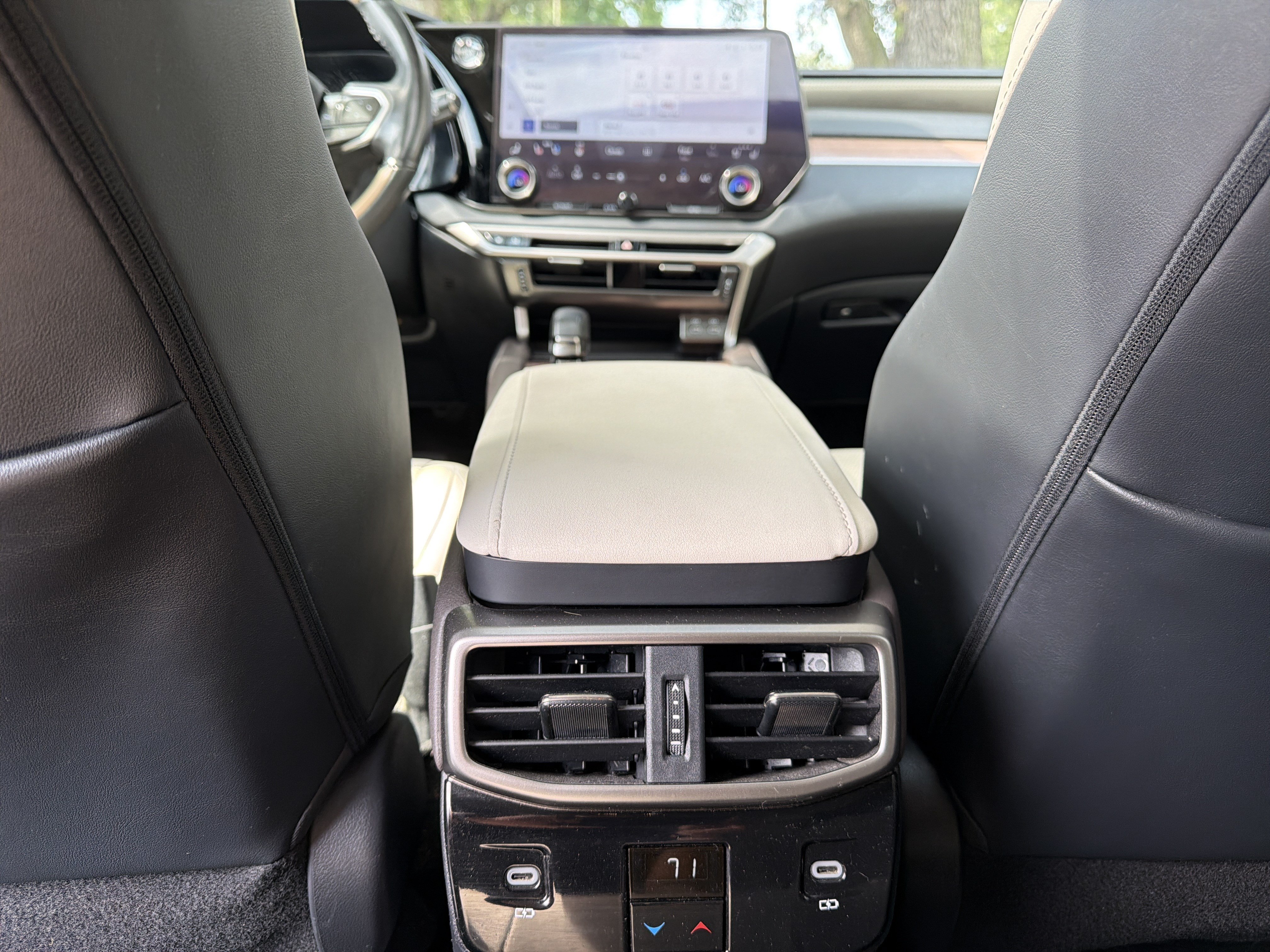 Certified 2023 Lexus RX 350 Premium Plus w/ Accessory Package AWD/4WD image 33