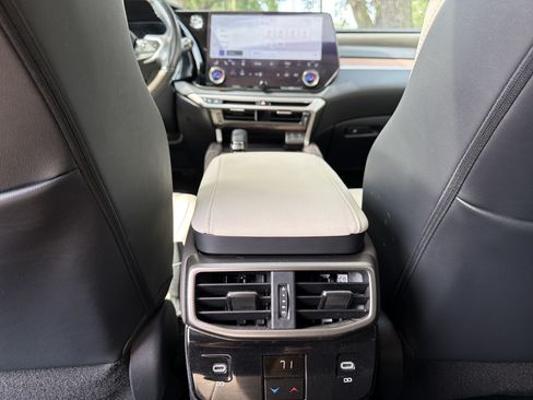Used 2023 Lexus RX 350 Premium Plus w/ Accessory Package AWD/4WD image 33