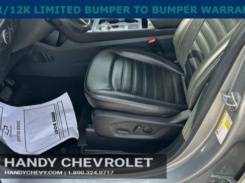 Used 2023 Ford Edge SEL image 16