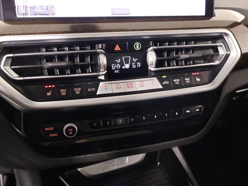 Used 2024 BMW X3 sDrive30i w/ Premium Package RWD image 8