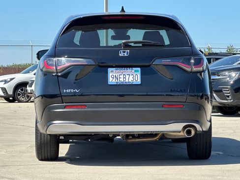 Used 2025 Honda HR-V Sport image 4