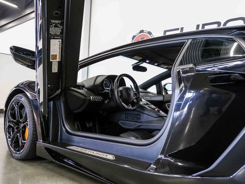 Used 2013 Lamborghini Aventador LP 700-4 AWD/4WD image 23