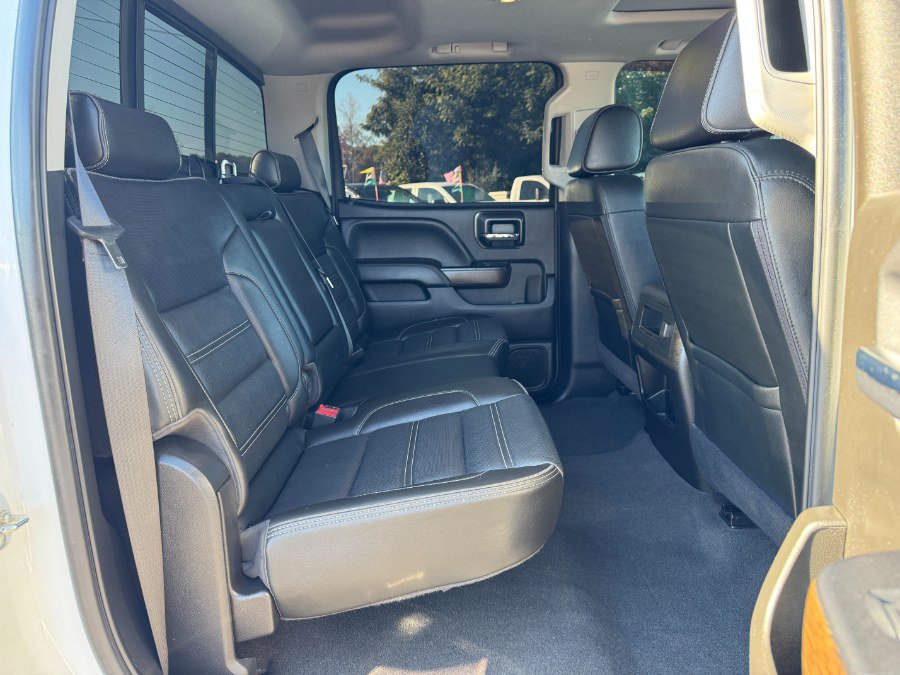 Used 2019 GMC Sierra 3500 Denali AWD/4WD image 17