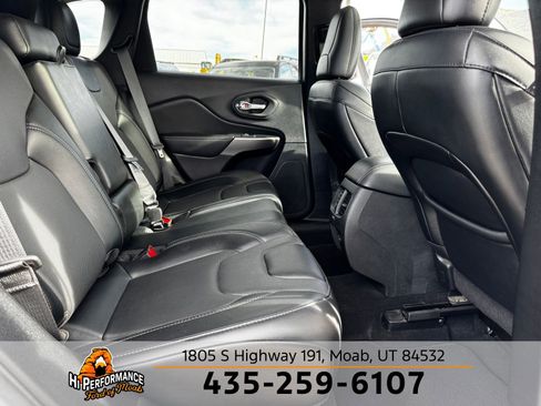 Used 2022 Jeep Cherokee Limited image 46