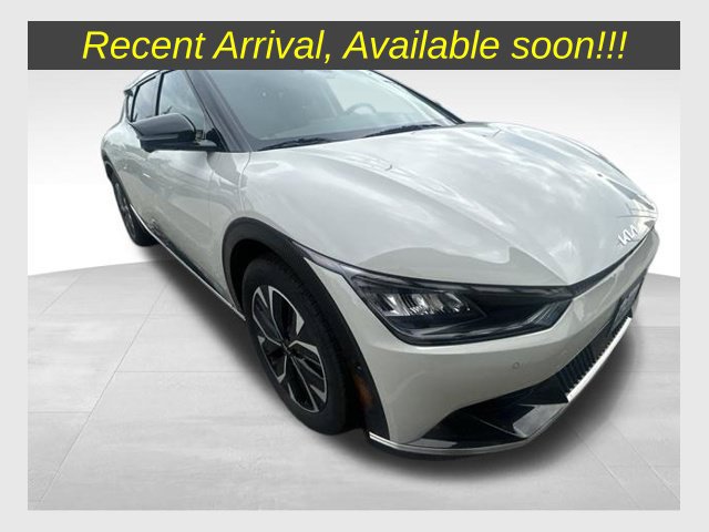Certified 2024 Kia EV6 Wind w/ Wind Technology Package AWD/4WD image 1