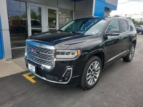 Certified 2023 GMC Acadia Denali w/ Denali Technology Package AWD/4WD image 1