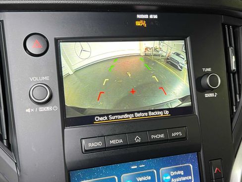 Used 2020 Subaru Outback AWD/4WD image 35