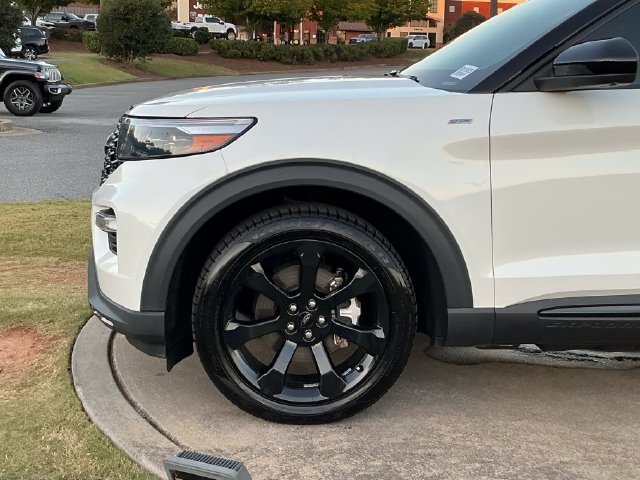 Used 2023 Ford Explorer ST-Line w/ Class IV Trailer Tow Package RWD image 12