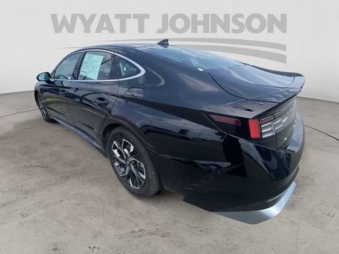 Used 2024 Hyundai Sonata SEL FWD image 6