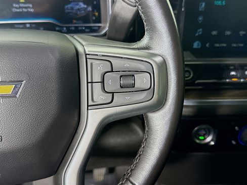 Used 2022 Chevrolet Silverado 1500 LT image 15