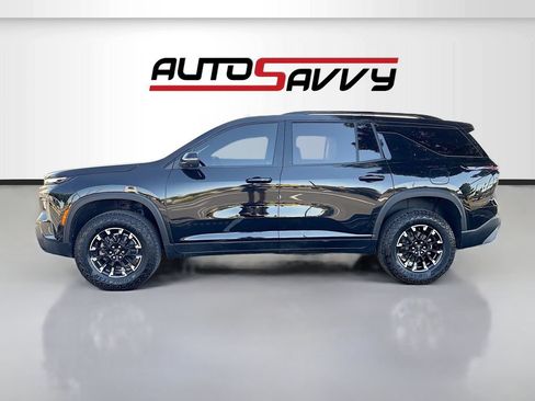 Used 2026 Chevrolet Traverse Z71 w/ Driver Confidence Package AWD/4WD image 4