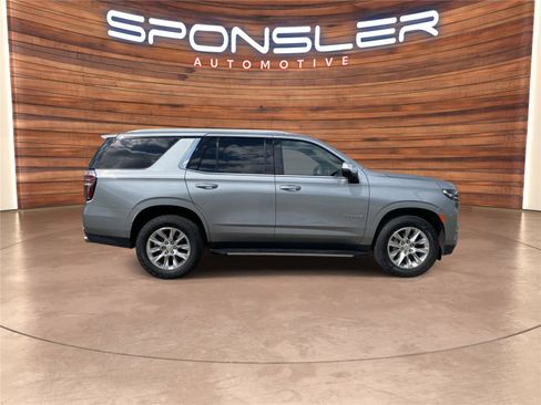 Used 2023 Chevrolet Tahoe Premier AWD/4WD image 8