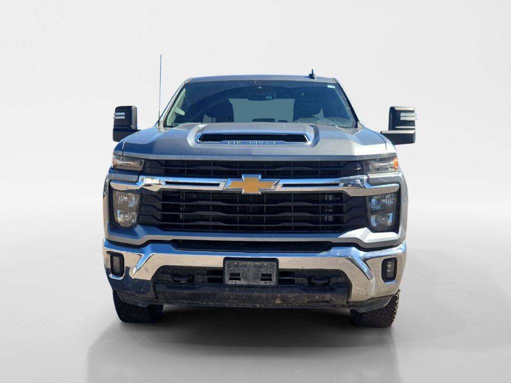 Used 2024 Chevrolet Silverado 2500 LT AWD/4WD image 9