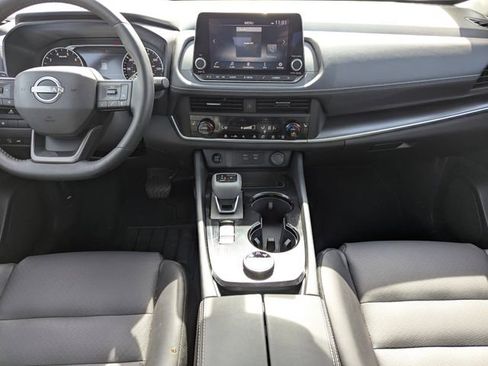 Certified 2025 Nissan Rogue SV w/ SV Premium Package image 14