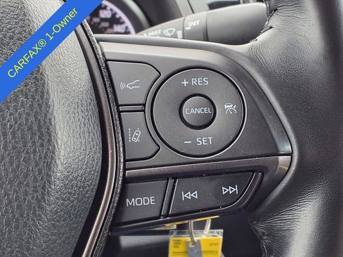 Used 2023 Toyota Camry SE image 30