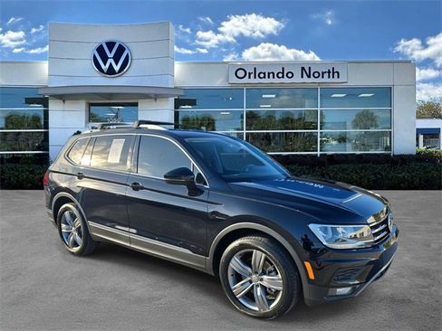 Used 2021 Volkswagen Tiguan SEL image 1