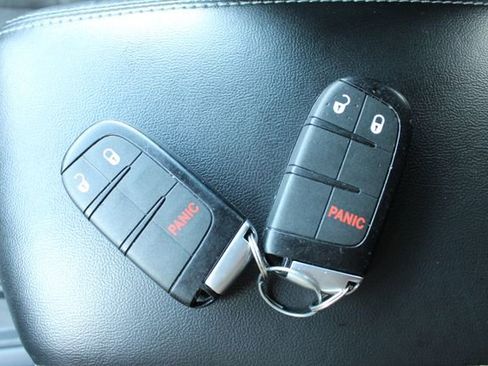 Used 2024 Dodge Durango SXT w/ Trailer Tow Group IV image 29