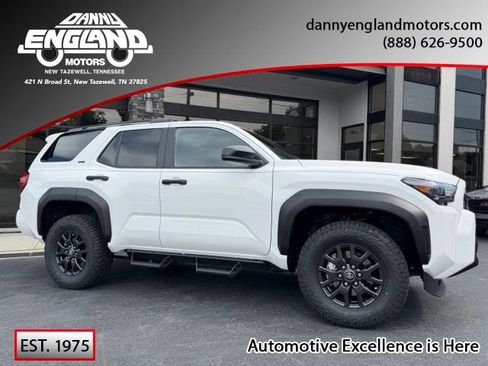 Used 2026 Toyota 4Runner SR5 AWD/4WD image 1