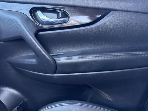 Certified 2022 Nissan Rogue Sport SV w/ Technology Package image 23