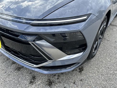 New 2026 Hyundai Sonata SEL FWD image 14