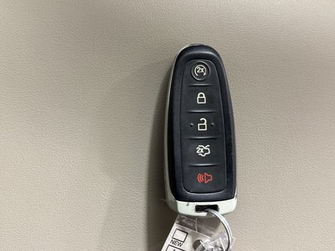 Used 2015 Lincoln Navigator 4WD image 69