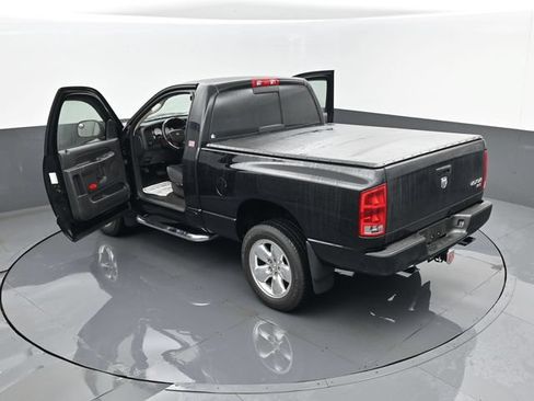 Used 2005 Dodge Ram 1500 Truck SLT w/ Sport Appearance Group AWD/4WD image 28