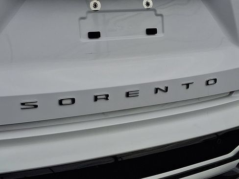 Used 2021 Kia Sorento EX FWD image 35