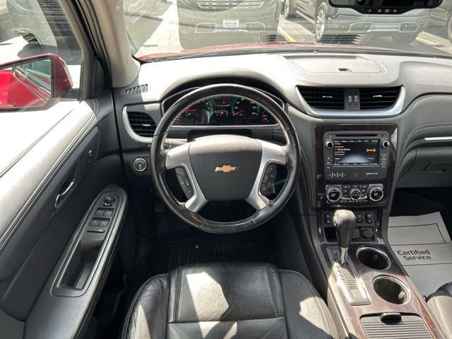 Used 2015 Chevrolet Traverse LT AWD/4WD image 26