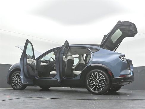 Certified 2024 Ford Mustang Mach-E Premium image 56